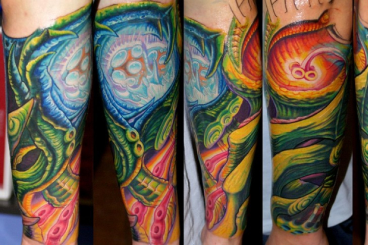 Biomechanikus tetoválások