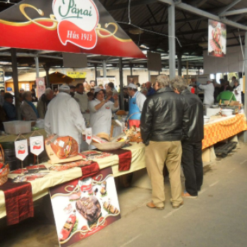 Rengetegen voltak az I. Pápai Böjtelőn