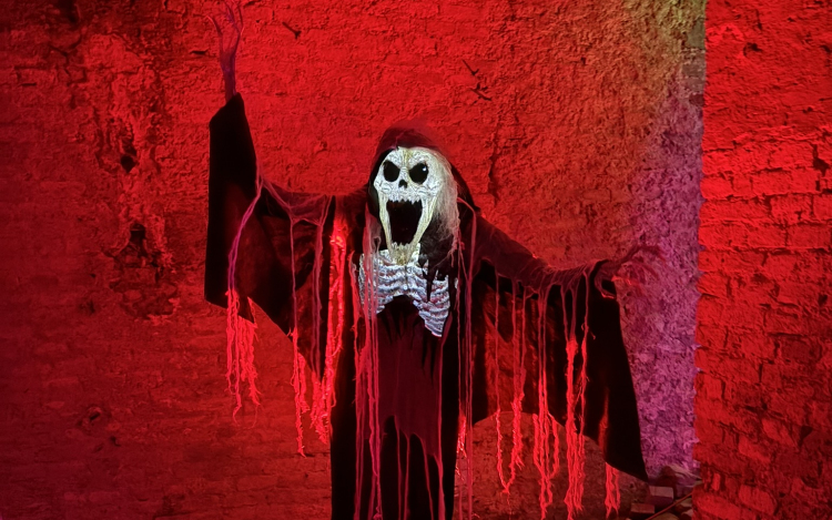 Lidércnyomás a pápai Esterházy-kastély ódon pincerendszerében