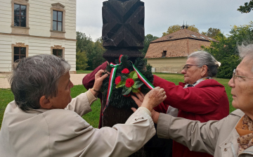 A közelgő nemzeti ünnep alkalmából