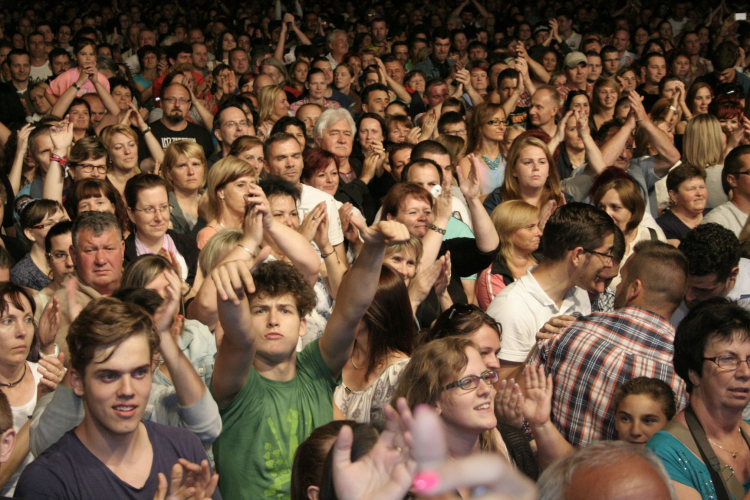 Rúzsa Magdi Koncert - Pápa