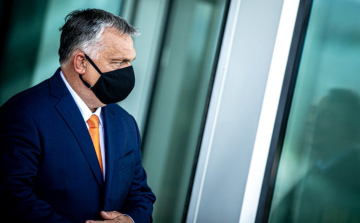 Orbán Viktor: Hétfőtől új világ kezdődik
