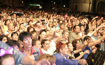 Szemerkélő esőben ért véget a Pápai Játékfesztivál