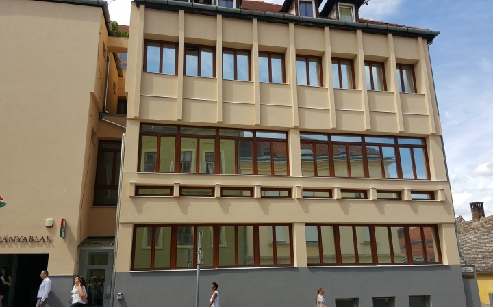 Kedden szünetel az ügyfélfogadás a pápai kormányablakban