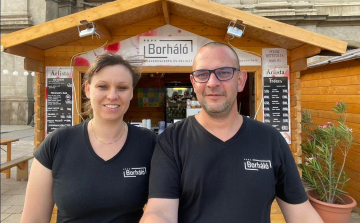 Több, mint egy borkereskedés - Egyéves a Borháló pápai üzlete!