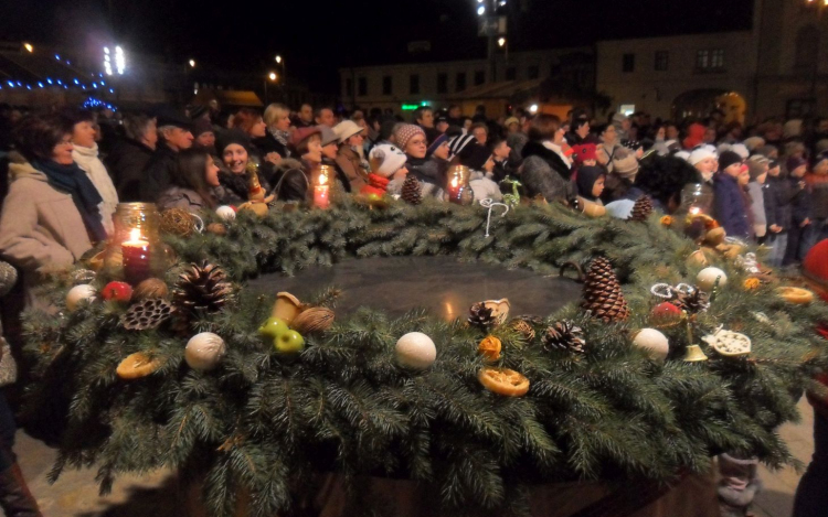 A Kiss Kata Zenekar zárta az adventet Pápán
