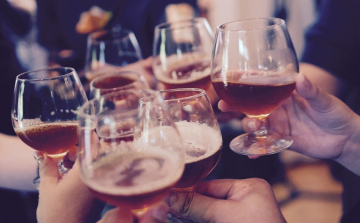 Az alkohol a korábban véltnél gyakrabban okozhat rákot