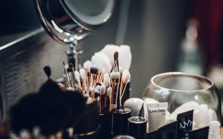 Kozmetikai ágy: kényelem a szépségiparban