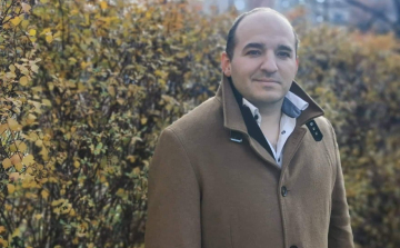 Kitartóan küzd álmai megvalósításáért Frenki!