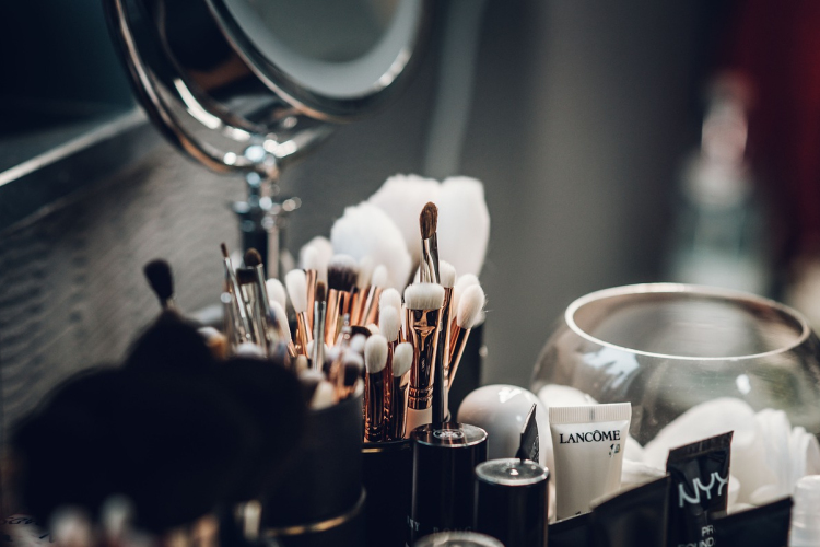 Kozmetikai ágy: kényelem a szépségiparban