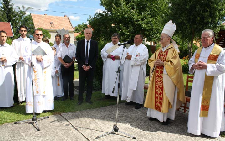 70 éves a Szent Benedek Plébánia