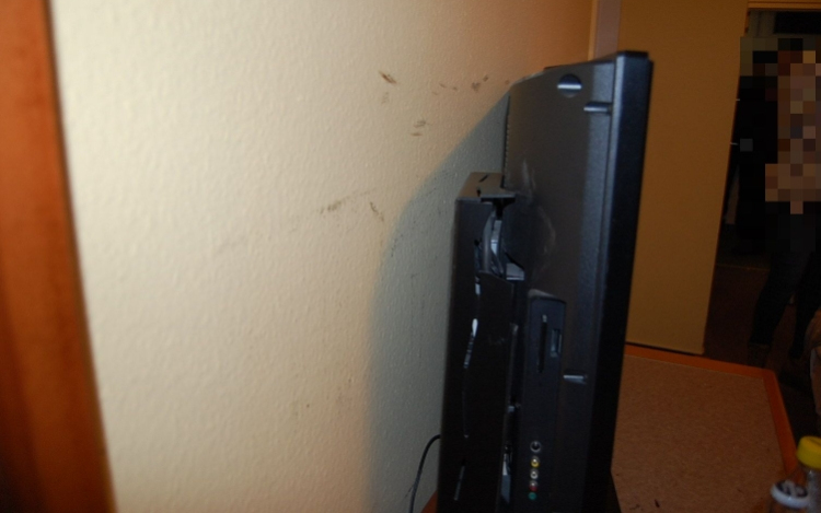 Bedrogozva tört-zúzott egy győri hotelben a pápai férfi