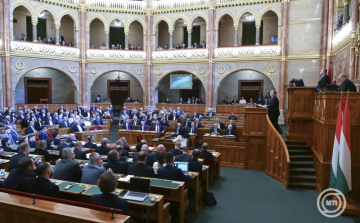 Orbán Viktor: új gazdaságpolitikára van szükség