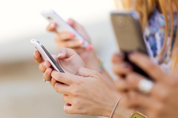 Hogyan válasszunk mobiltelefont?