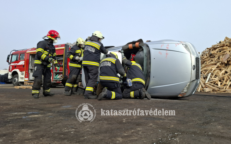 Szoros verseny a veszprémi tűzoltóversenyen