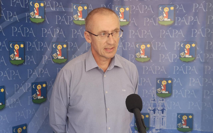 Áldozó Tamás: Minden pápai óvoda álljon készen a gyermekek fogadására