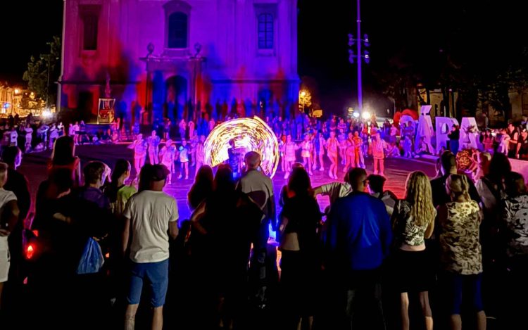 Varázslatos Belvárosi Forgatag - Több mint 100 ezer forint gyűlt össze a jótékonysági rendezvényen