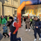 Ostormenet és Szilveszteri Futás a Fő téren - Pápa