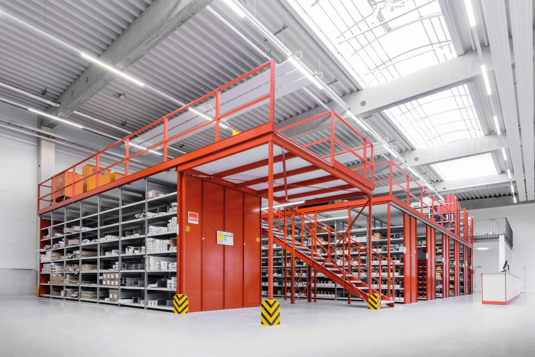 Ipari polcrendszer vásárlási útmutató – avagy hogyan lesz a raktárából valódi kapacitásbajnok?