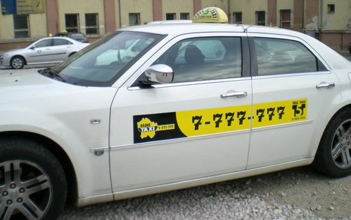Visszavonta a Tele 5 Taxi és a Max Taxi engedélyét a BKK