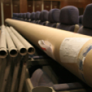 Helyén az új mozivászon a pápai Petőfi Moziban