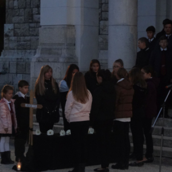 Október 6-i megemlékezés Pápán, a Nemzeti Gyásznapon