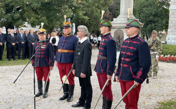 Az aradi vértanúkra emlékeztek Pápán