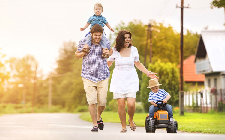 10 millió forintot is kaphat, ha van 3 gyermeke és falun vásárolna új otthont