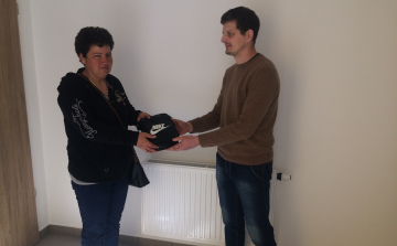 Visszakapta az ellopott táskáját