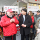 Mesterházy Attila Pápán kampányolt