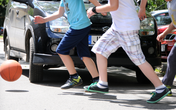 Rendőrségi tanácsok a gyermekek biztonságáért