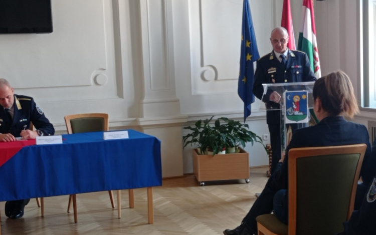 Évet értékelt a pápai rendőrkapitány