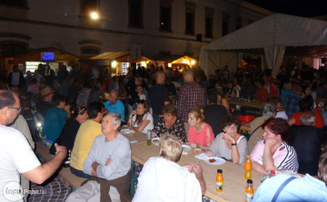 Kezdődik a Borfesztivál