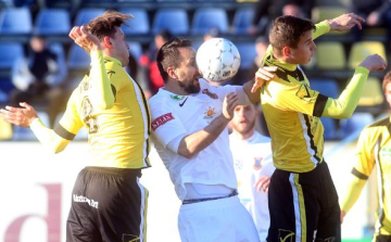 Büntetőt hibázott, de nyert a Pápa