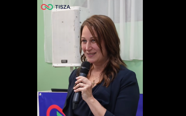 Ujvári Szilvia: Mi a híd vagyunk