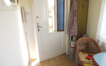 91 éves asszonyt fosztottak ki Pápán