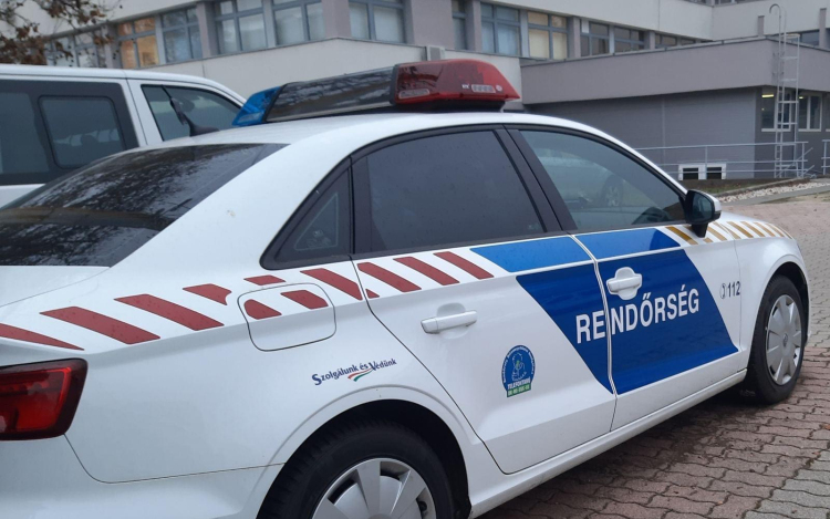 Szándékosan el akart gázolni gyalogosokat Pápán