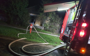Kigyulladt egy ház Somlószőlősön, egy ember meghalt