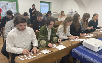 Kihirdették a Petőfi ház logópályázatának győztesét