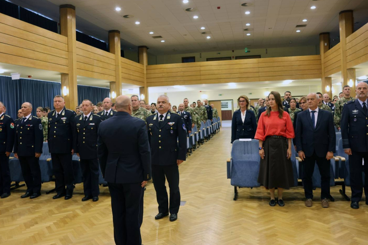 A Honvédelem Napját ünnepelték a pápai bázisrepülőtéren