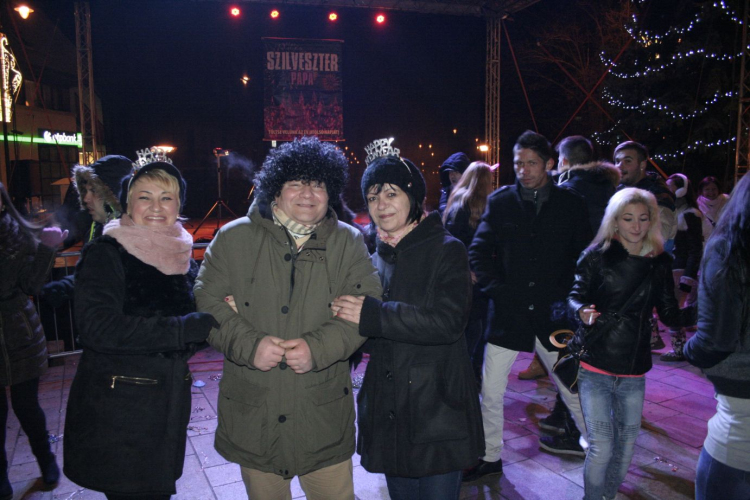 Szilveszteri Buli a Fő téren - 2016