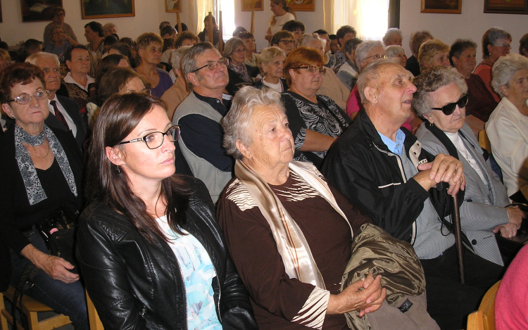 Generációs délután Pápán