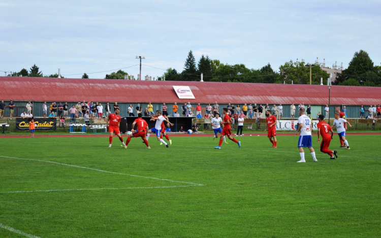 Kikapott a Perutz a megyei rangadón