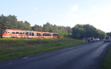 Ismét gázolt a vonat, ezúttal Pápa és Vaszar között 
