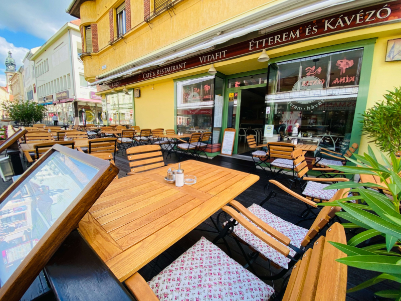 Vitafit Étterem és Kávézó - Pápa