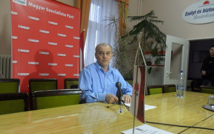 Nem szervezi tovább az érettségi felkészítőt az MSZP