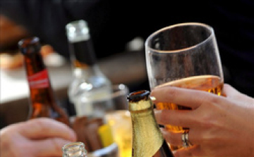 Lopás lett a közös kocsmázás vége