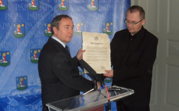 200 milliós önrésztámogatást kap Pápa