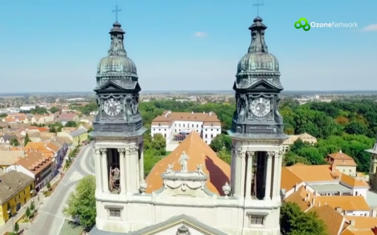 Pápa madártávlatból