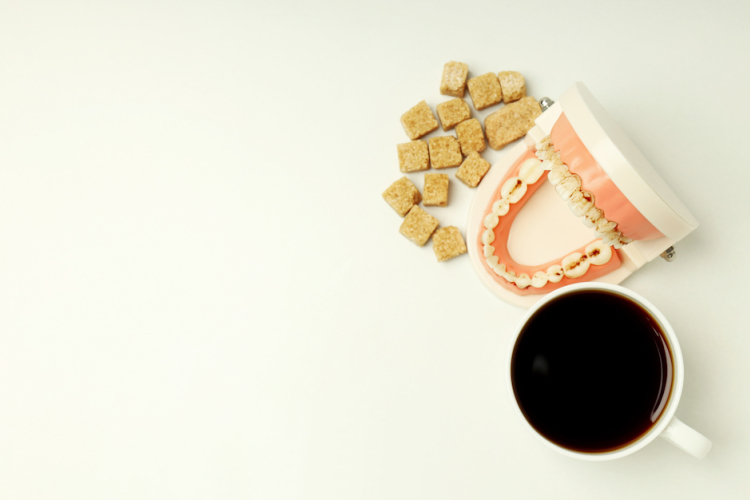 Lehet, hogy tudtán kívül károsítja a fogak így